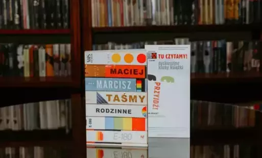 W bibliotece kolejny raz spotkali się członkowie Dyskusyjnego Klubu Książki
