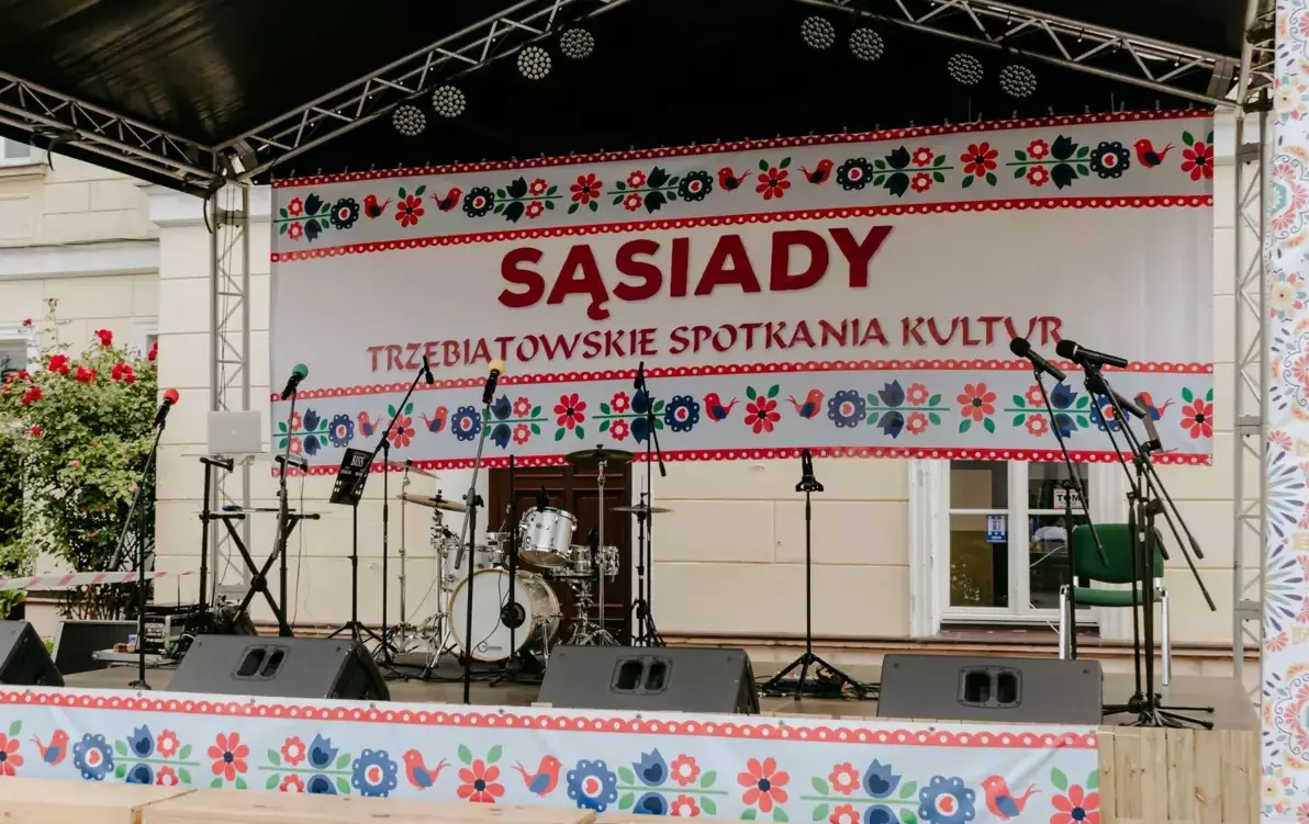 Zdjęcie do &nbsp;SĄSIADY, SUSIDY, NACHBARN&hellip;
