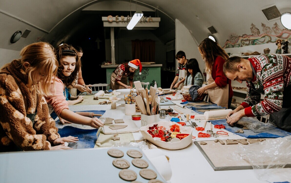 Zdjęcie do &bdquo;Świąteczny czas&rdquo;- ceramiczne ozdoby