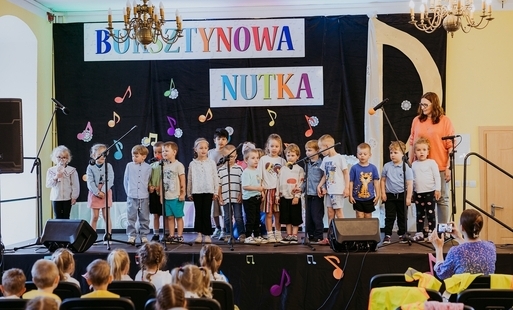 Zdjęcie do Mały Festiwal Piosenki &bdquo;O Bursztynową Nutkę&rdquo;